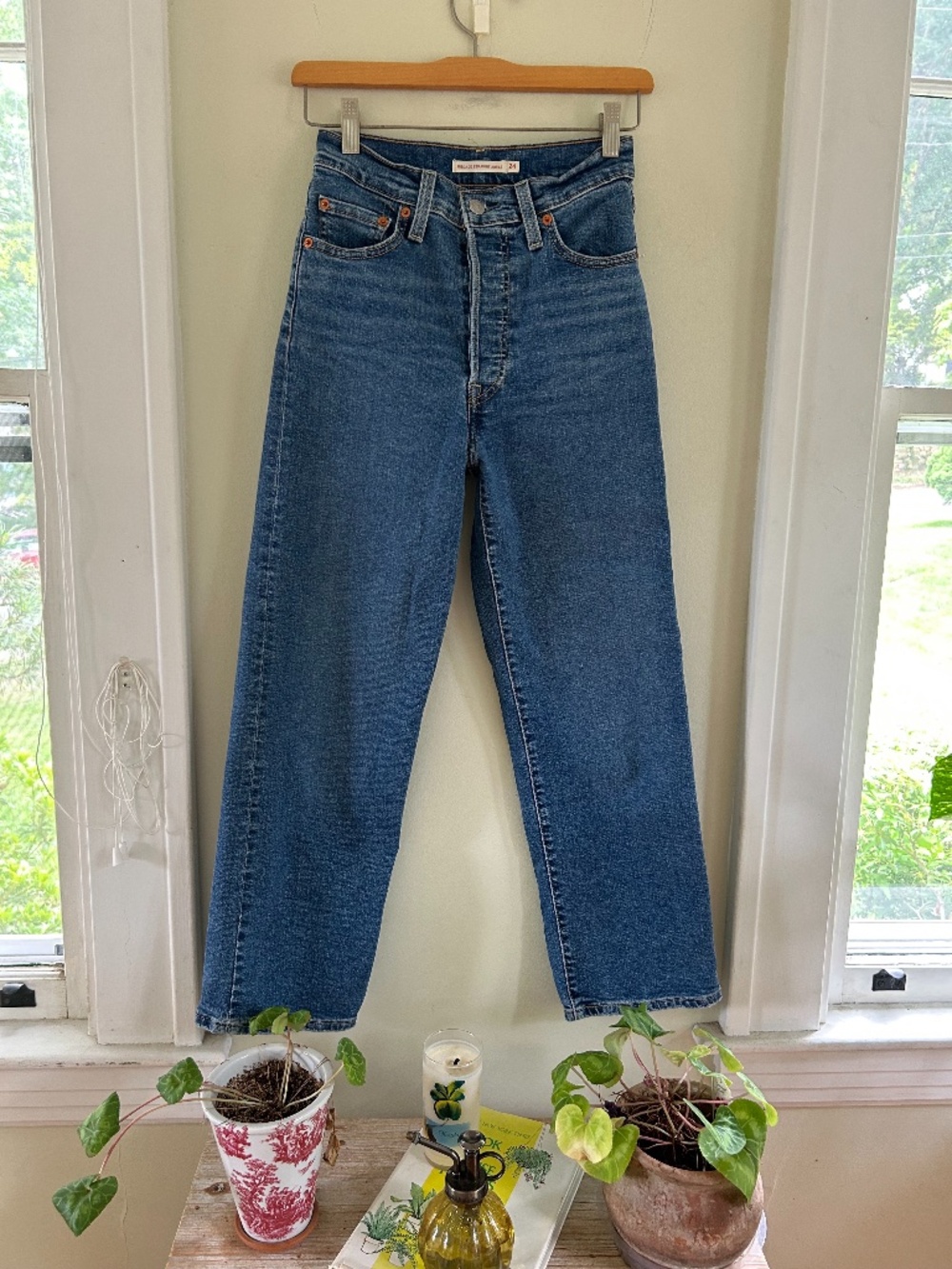 Levi's Rib Cage Straight Leg Ankle Jeans